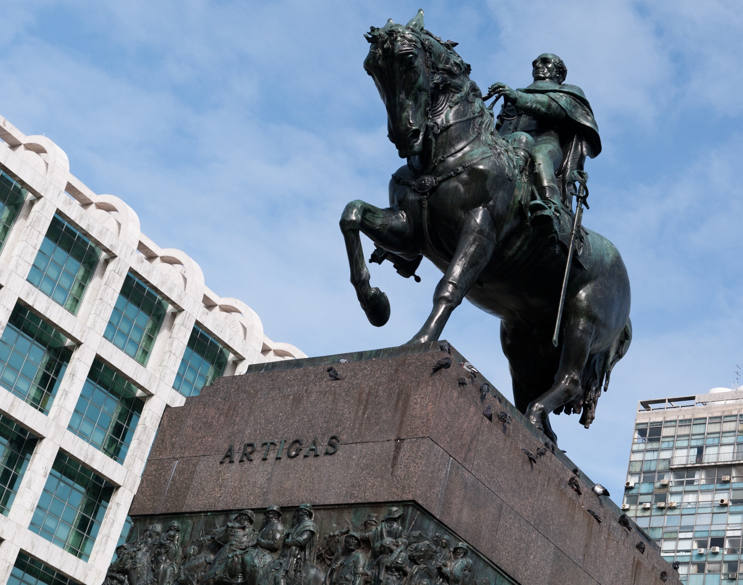Artigas Statue, De Uruguay