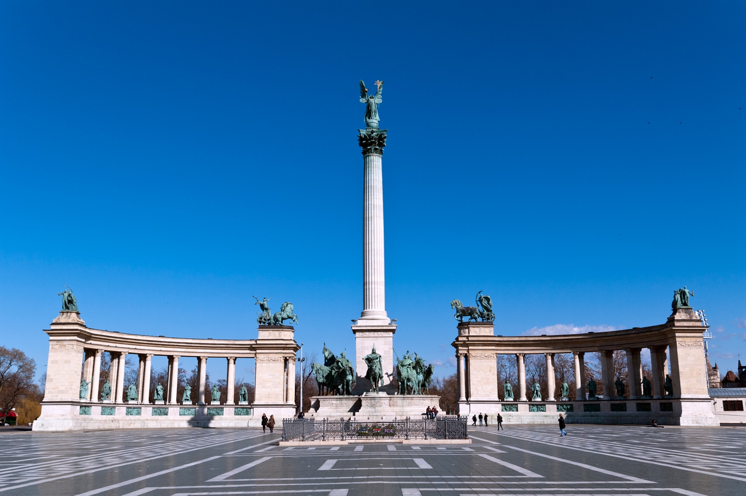 Budapest Heroes Square