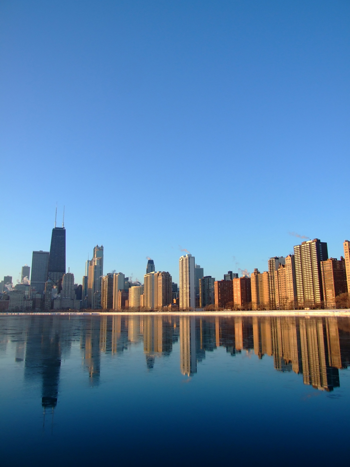 The Mag Mile From North Avenue Beach